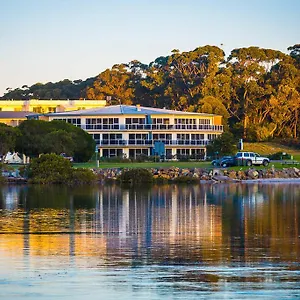 Waterview Luxury Aparthotel